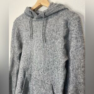 3/$15 Abercrombie & Fitch Women’s Cozy Gray Knit Hoodie Size Small
